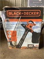 Black & Decker 12 Amp Blower Vac Mulcher Corded