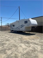 2002 Keystone Cougar 5th wheel