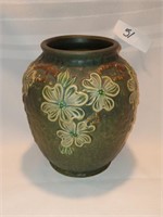 Roseville Green Textured Dogwood Vase Pottery