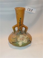 Roseville Brown Magnolia Bud Vase Pottery