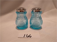 Fostoria Coin Glass Salt & Pepper Shakers - Blue