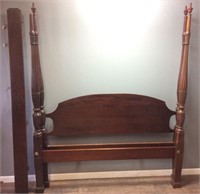 MAHOGANY QUEEN SIZE 4 POSTER BED