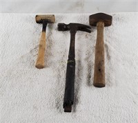 Lot Of 3 Hammers - Claw, Club & Mallet
