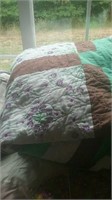 Probably king size beautiful quilt with purple