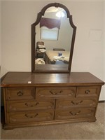 7 Drawer Dresser with Mirror