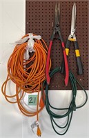 Heavy Duty Electric Cords & Pair of Pruners