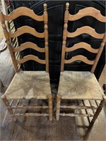 X MONEY - 4 SLAT LADDER BACK CHAIRS