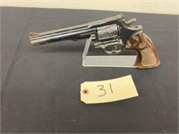 Dan Wesson Arms, 6 Shot 357 Magnum CTG