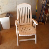 Strong Heavy White Folding Chair