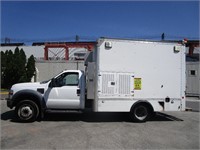 2008 Ford F550 Van Body Truck