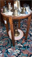 Mission style oak round stand no contents