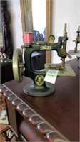 Miniature metal Singer sewing machine