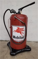 Restored Mobiloil Oil Lubester