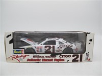 REVELL RACING FORD STOCK CAR 1/24 SCALE