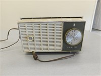 Vintage Zenith Radio - Untested
