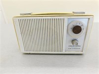 Vintage Granada Solid State Radio - Untested