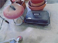 (2) Small Charcoal Grills