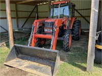 Kubota model M6800 4X4 Ultra Cab II