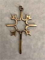 Jewelry: Vintage Sterling Cross Pendant