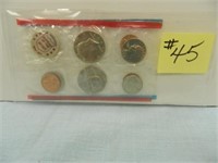 1972 P/D Mint Sets
