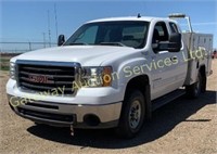 2009 GMC Sierra 2500 HD 2 WD