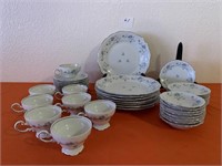 61 pcs. Johann Haviland Bravia Germany China Set