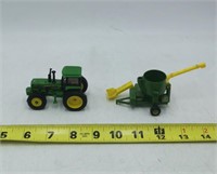 JD tractor, mixmill  1/64