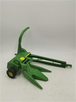 JD 2 row corn harvester  1/16