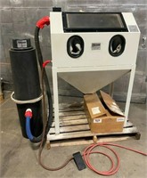 Cyclone Tool Abrasive Sand Blast Cabinet and media