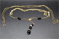 Two 14kt necklaces: 18" chain & 17" graduated pea