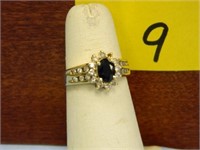 14kt - 3.8gr. Y/G Sapphire & Diamond Ring Size 7 -
