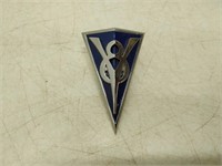 ford V8 hood ornament/badge