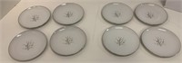 8 Dinner Plates Style House China