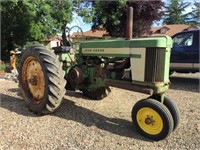 JOHN DEERE MODEL 60 TRACTOR