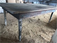 AMAZING TAPERED LEG FARM TABLE PRIMITIVE!! PATINA