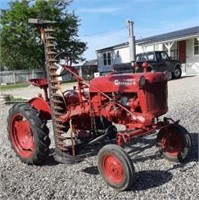 1947 Farmall Cub Tractor w/ Implements