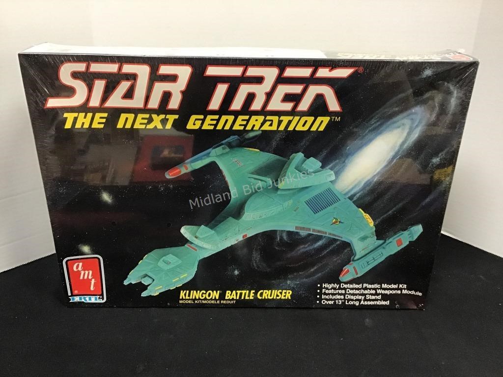 AMT ERTL 6812 Star Trek Next Generation Klingon Battle Cruiser Model 1991 for sale online 