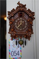 Lux/Keebler Bobbing Red Bird Mini Cuckoo Clock