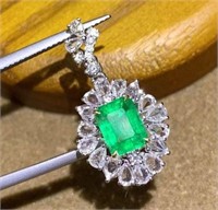 1.7ct natural Colombian green emerald pendant