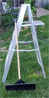 5' aluminum step ladder plus shovel - A