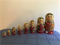 Nice Set of 8 Nesting Dolls
