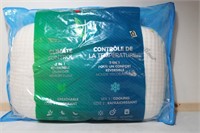 New Climate control memory foam pillow