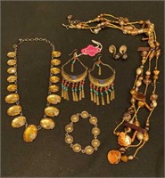 Necklaces, Bracelet & Earrings