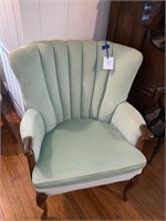 1 OF 2 CLEAN ANTIQUE BARREL CHAIRS