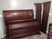 GORGEOUS SLEIGH BED QUEEN ITS ALL THERE