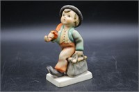 Goebel Hummel "Merry Wanderer" Figurine