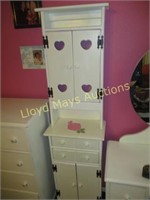 Compact Wood Upright Cabinet / Vanity Cabinet