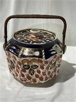 Oriental Ginger jar with lid and handle