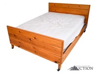 Rustic Primitive Pine Full Size Bed w/ Rails