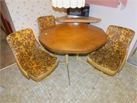 KITCHEN TABLE 29"H 42"W WITH 4 RETRO CHAIRS